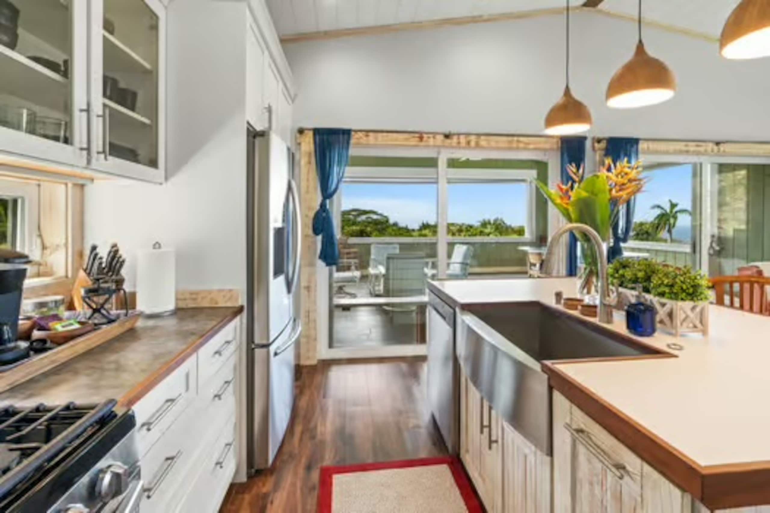 Haiku Hideaway - Stand-alone 2 bedroom farm house - Photo 20