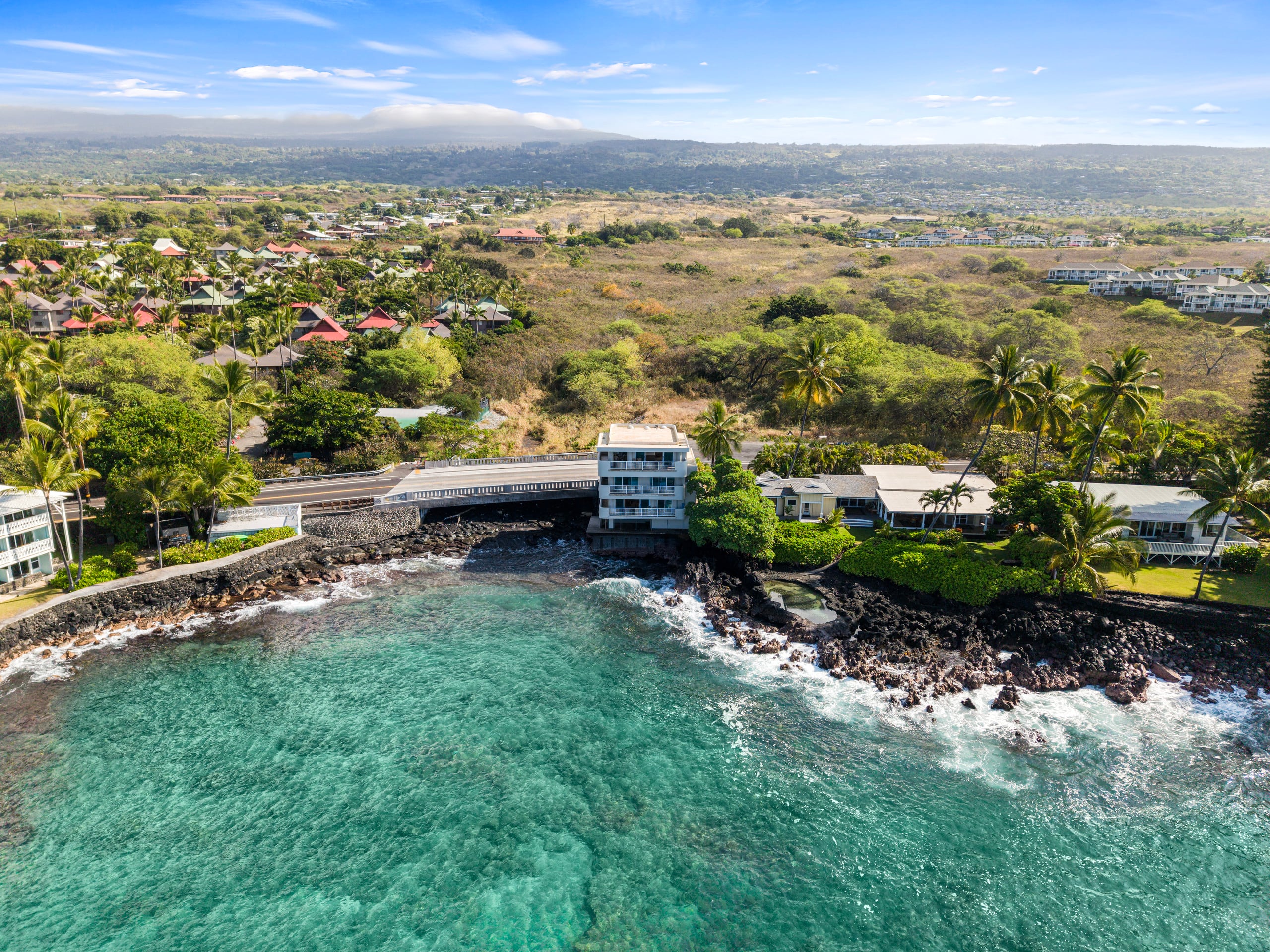 Home in Kailua-Kona · ★4.89 · 4 bedrooms · 4 beds · 4 baths - Image 52