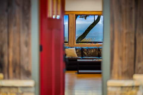 Successful Airbnb property: Mountain View Cabin Hot Tub Sauna Game Room in Etowah