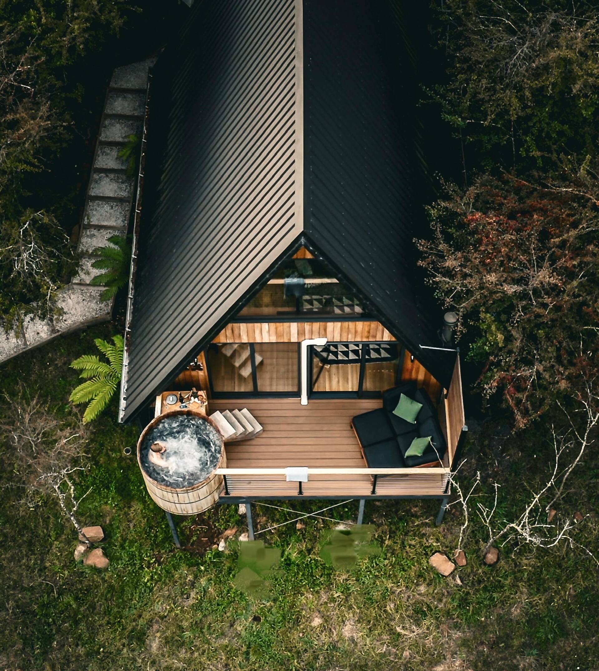 The Eco Cabin Tasmania - Cedar Hot Tub