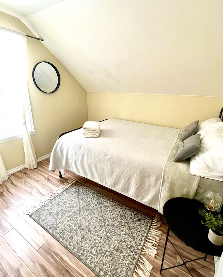 غرفة النوم 2