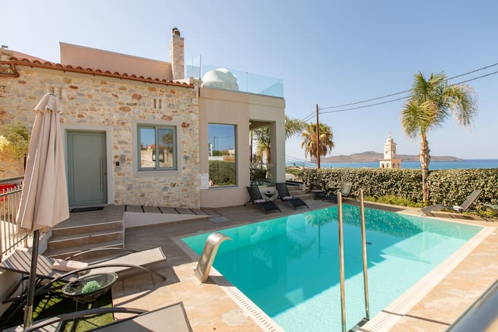 Luxury Villa Kleanthi, Private Pool, Playground