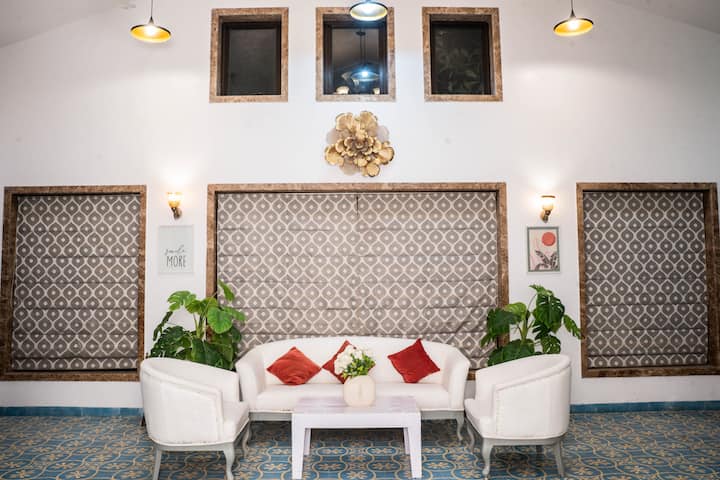 G Coast Villa - Alibag