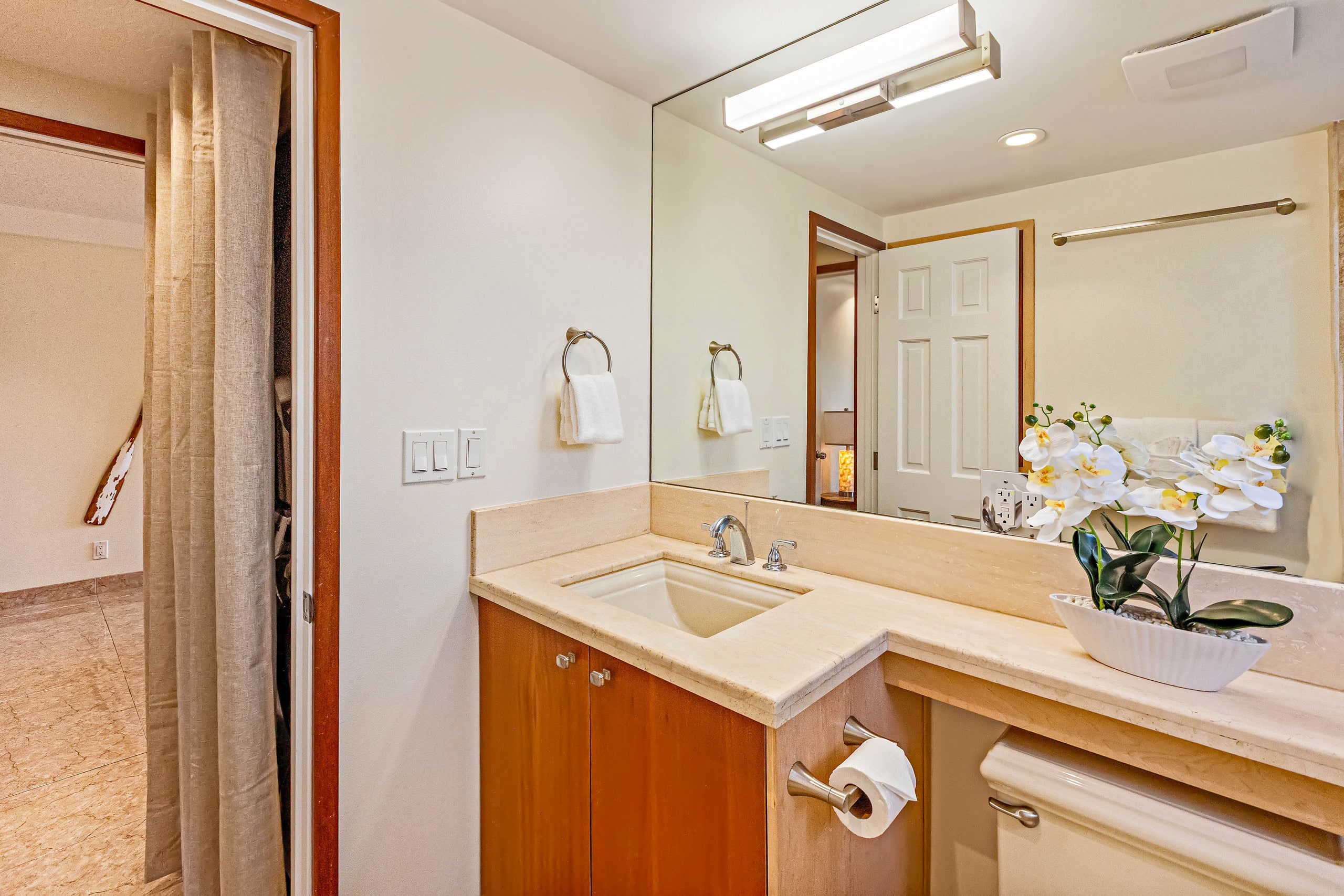 Condo in Kihei · ★4.84 · 2 bedrooms · 3 beds · 2 private baths - Image 26