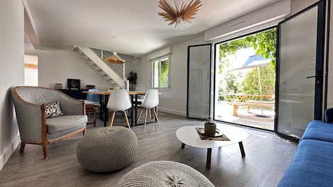 House on Rhuys Peninsula, 4 bedrooms, 3 bathrooms, 10-11 people