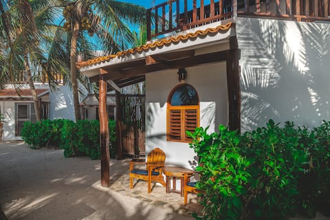 Top performing Airbnb: Oceanfront Suite + Kayaks and Great Snorkeling in Tulum