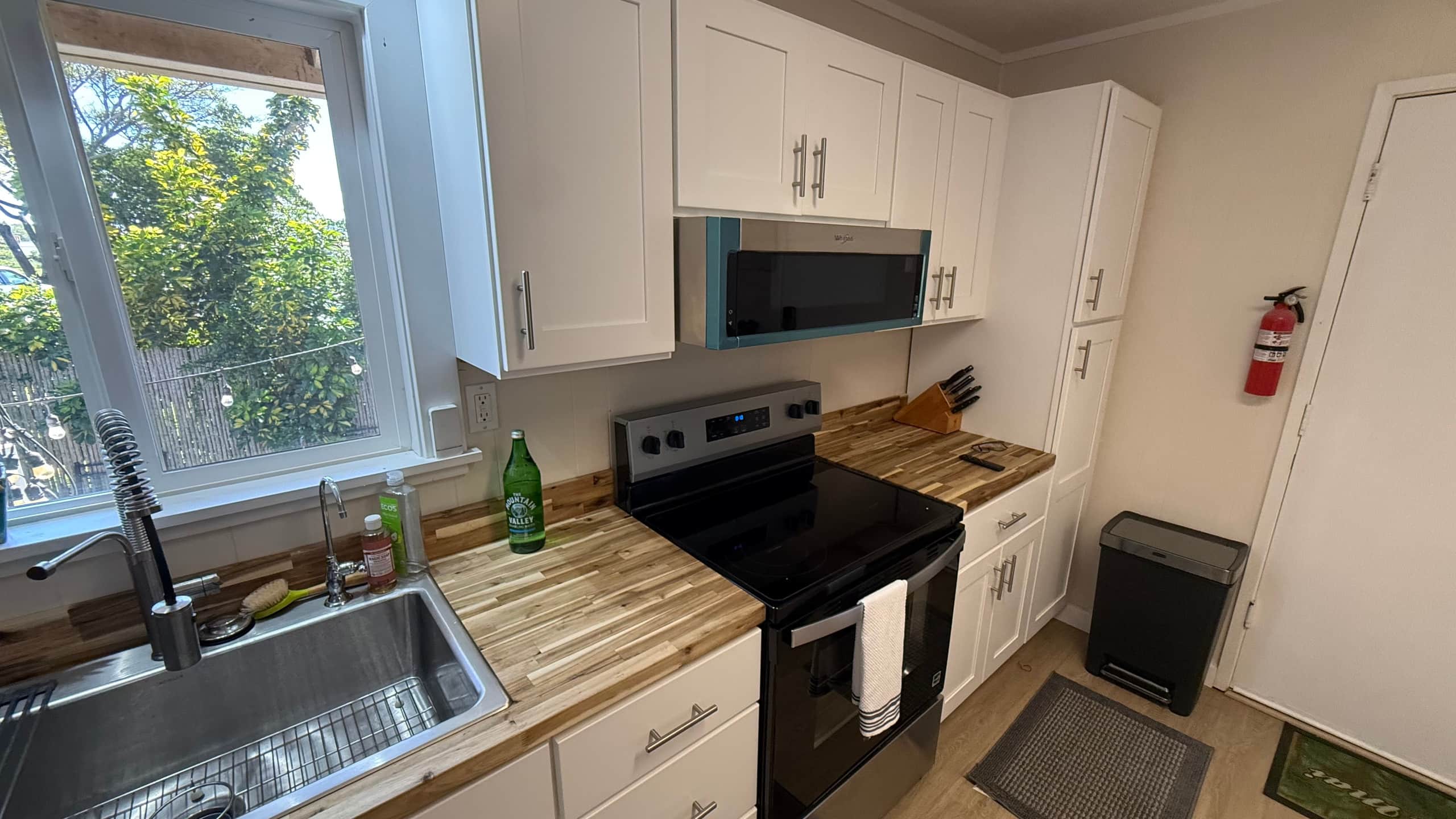 Home in Paia · ★4.68 · 2 bedrooms · 2 beds · 1 bath - Image 10