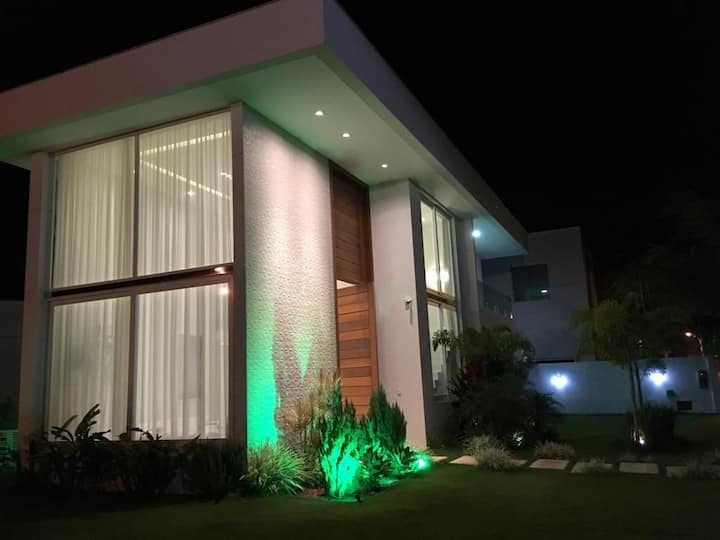 Casa Em Guarajuba 5 Suítes - Camaçari