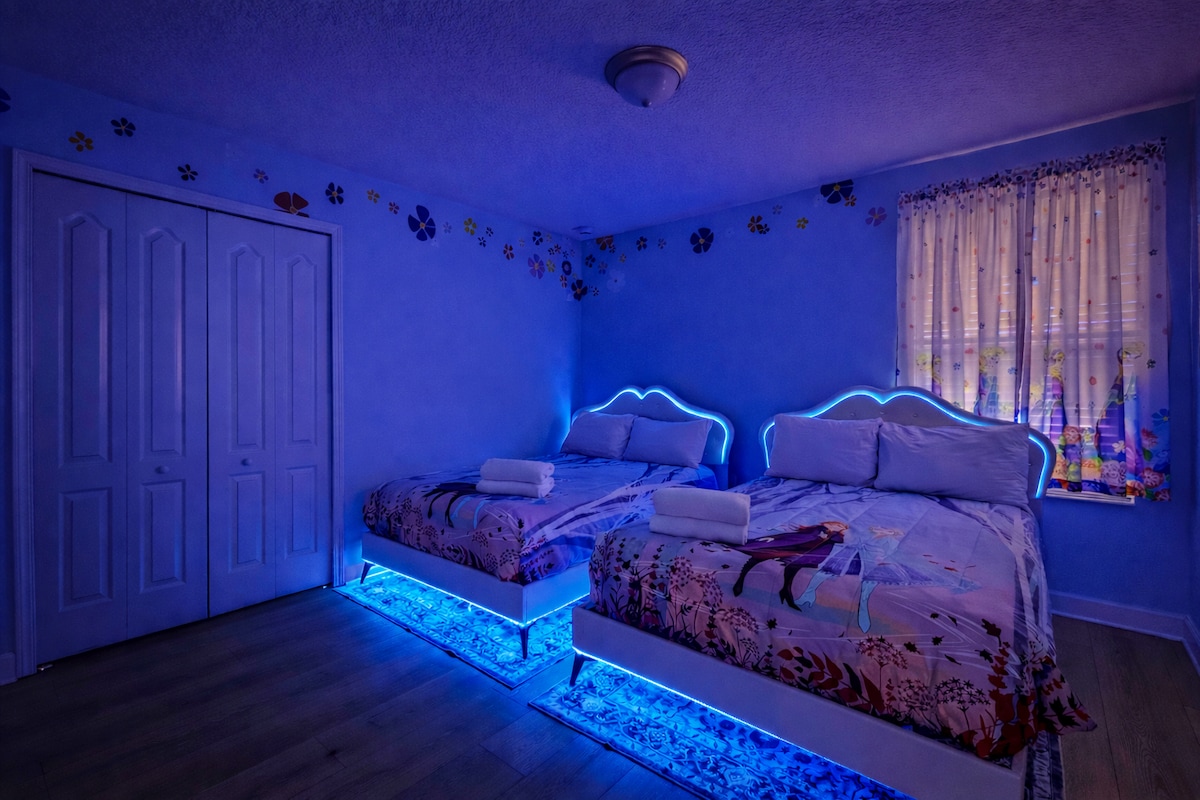 Spavaća soba s zamrznutom temom