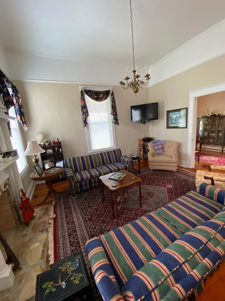 Country Home On Working Farm. - Thomson, GA