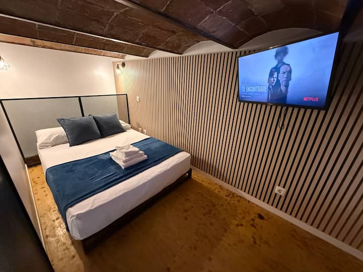 Apartamento Nuevo Con Patio En La Planta Baja - Barcelona