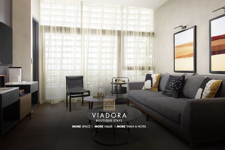 ROMA Luxe 2BR/2BA Ste for Live/Work, 6 pax