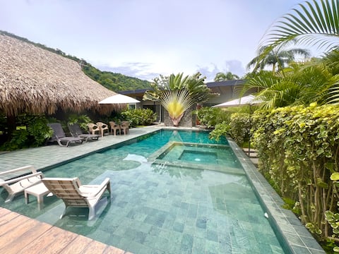 Malai House * Luxury Estate Pool|Chef|14P|Snt Fe