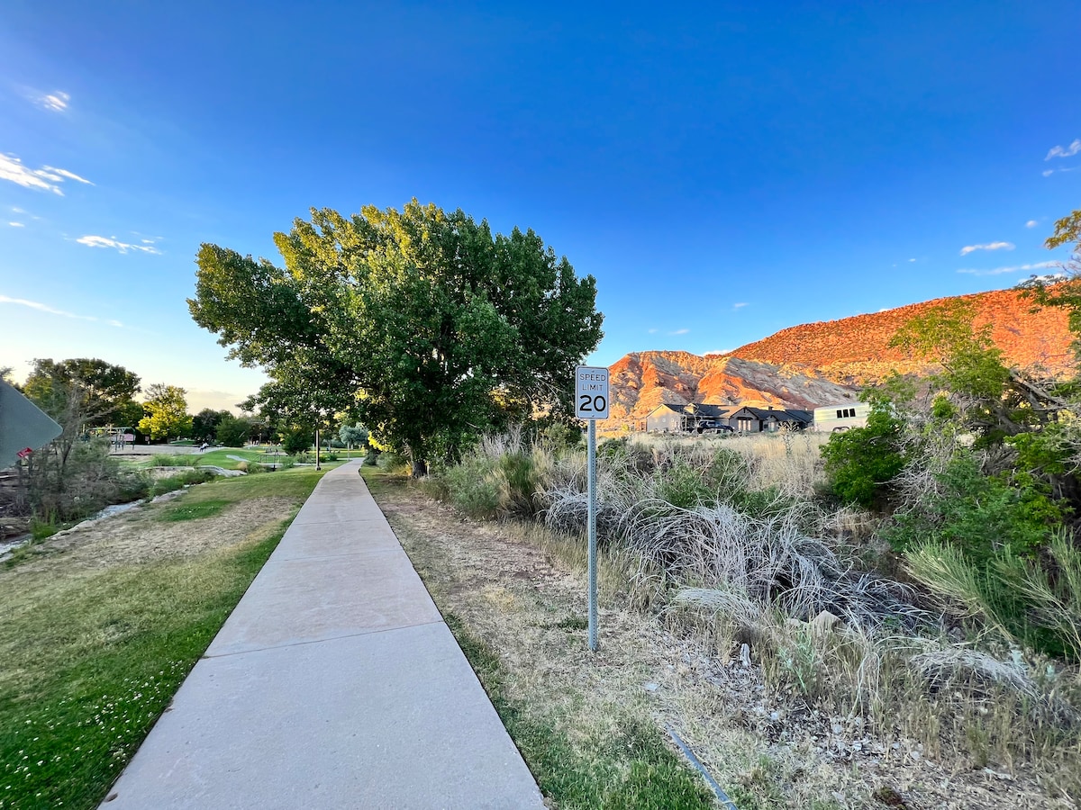 Cedar City red rock views