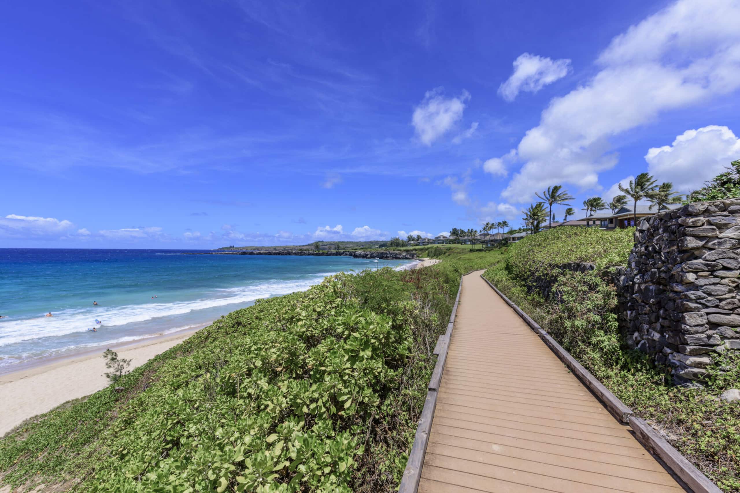 Condo in Lahaina · ★5.0 · 1 bedroom · 2 beds · 2 baths - Image 41
