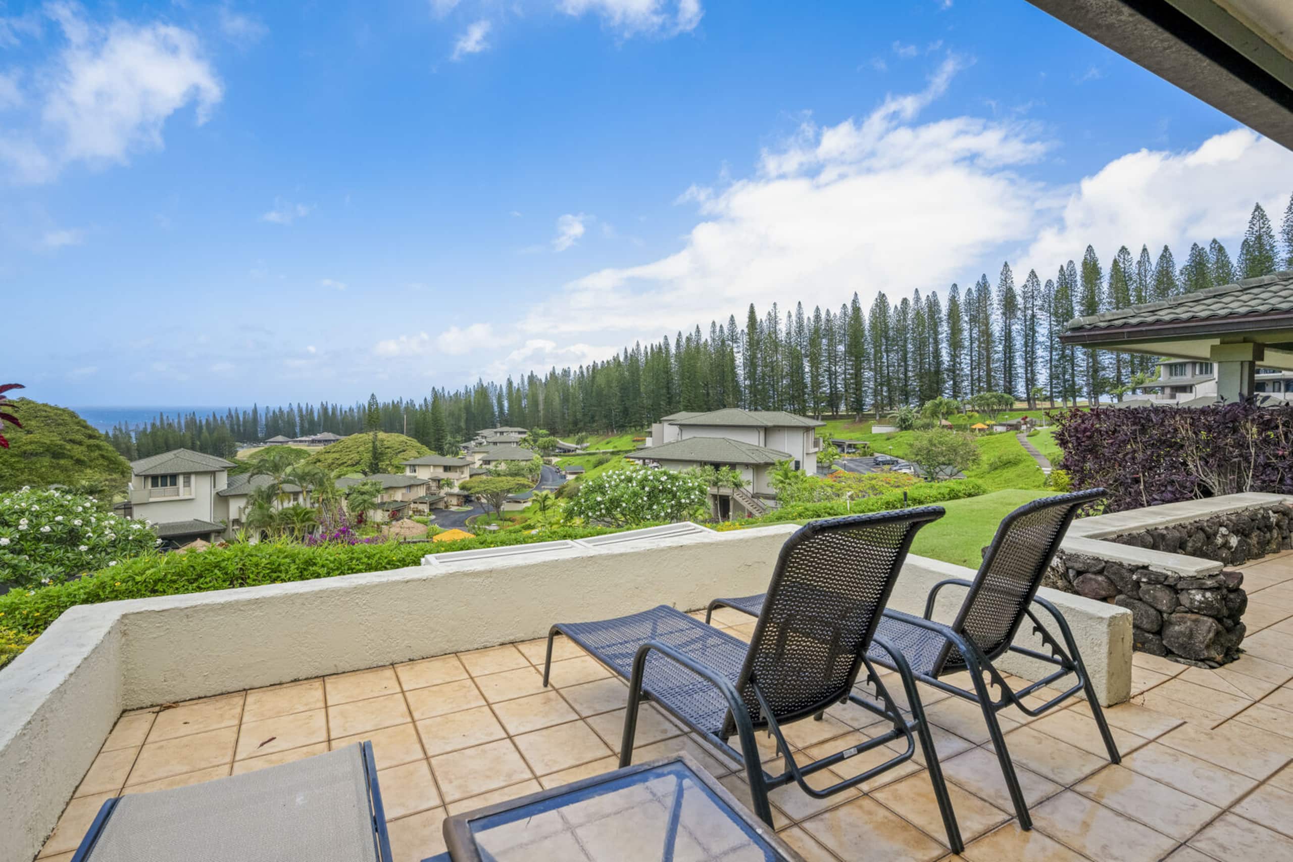 Condo in Lahaina · ★5.0 · 1 bedroom · 2 beds · 2 baths - Image 37