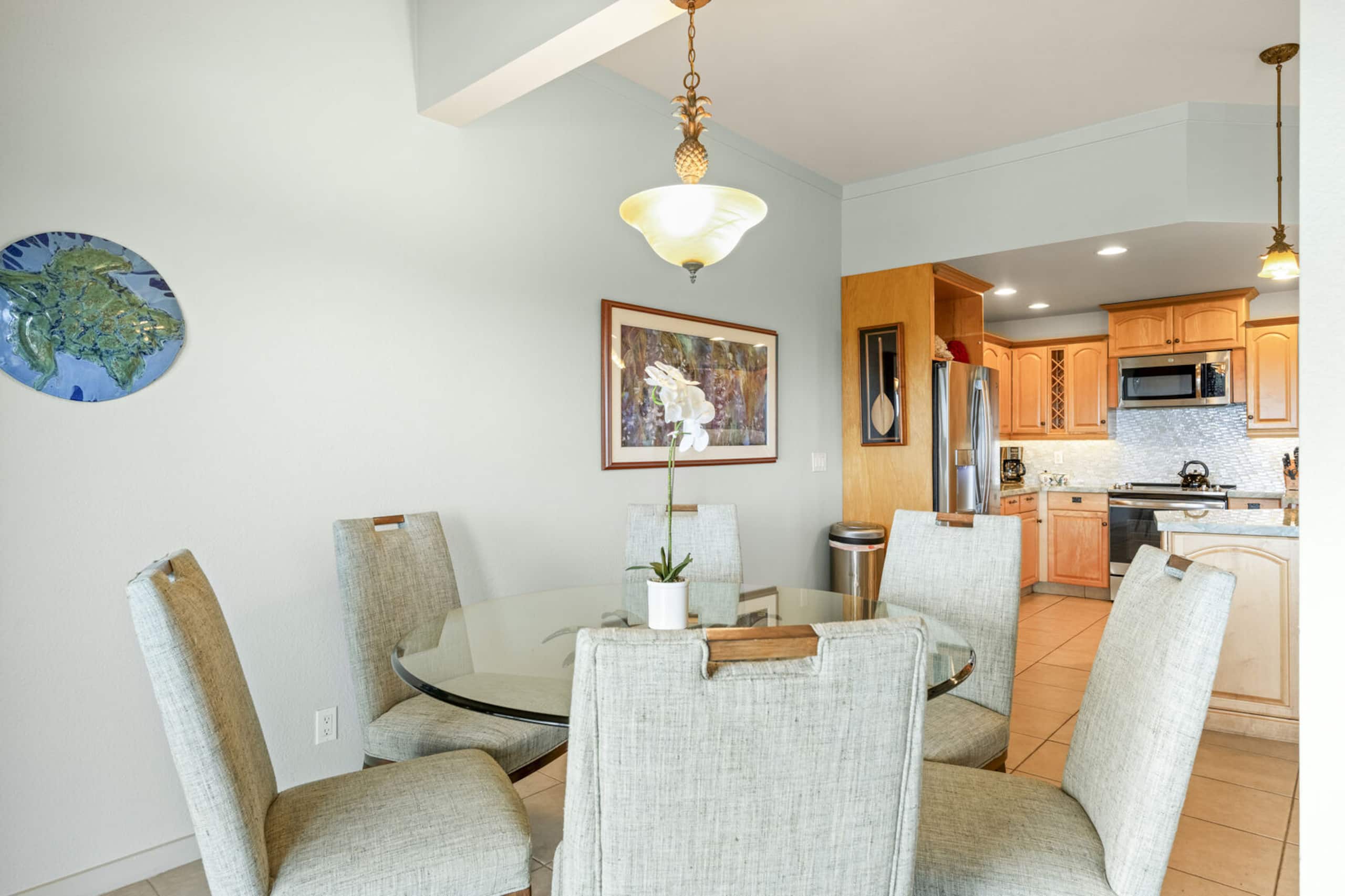 Condo in Lahaina · ★5.0 · 1 bedroom · 2 beds · 2 baths - Image 9