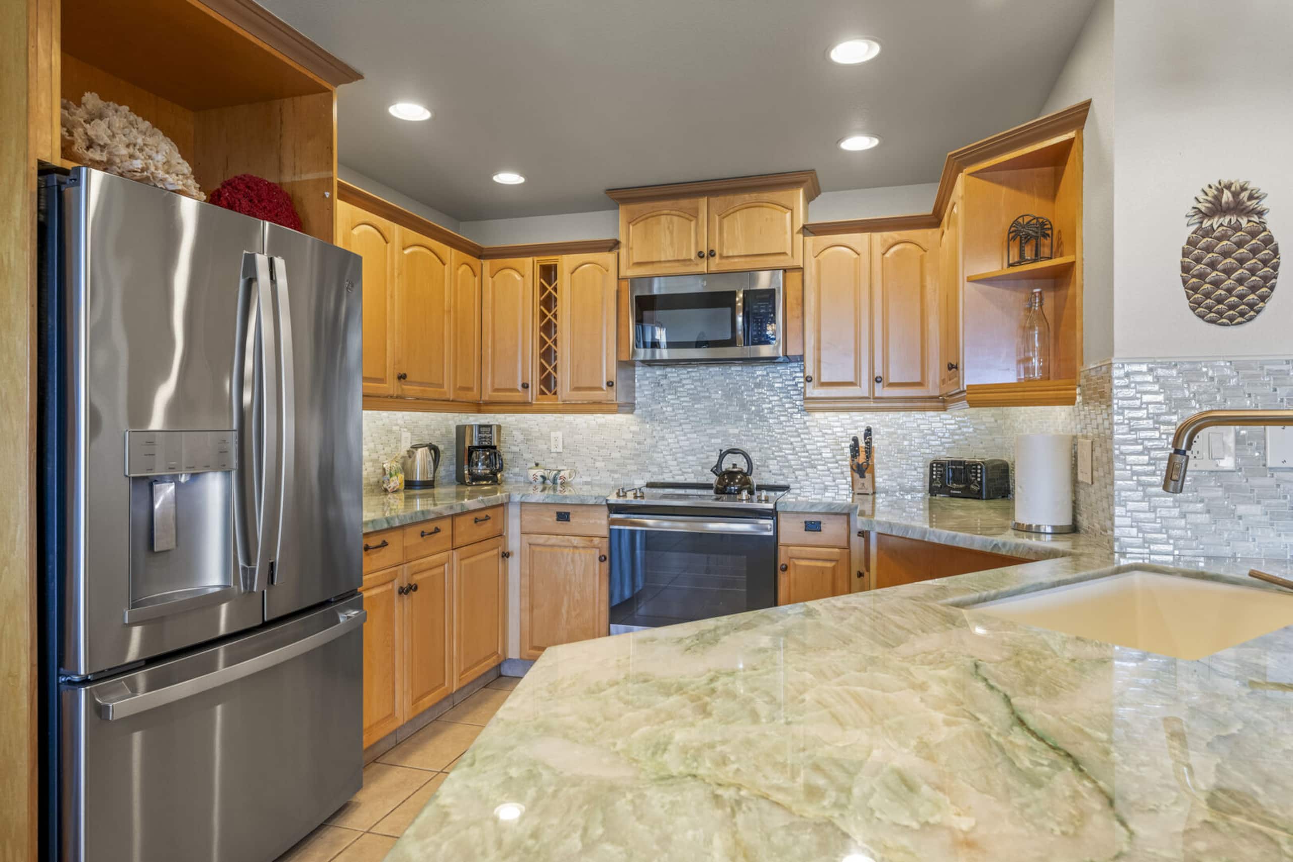Condo in Lahaina · ★5.0 · 1 bedroom · 2 beds · 2 baths - Image 7