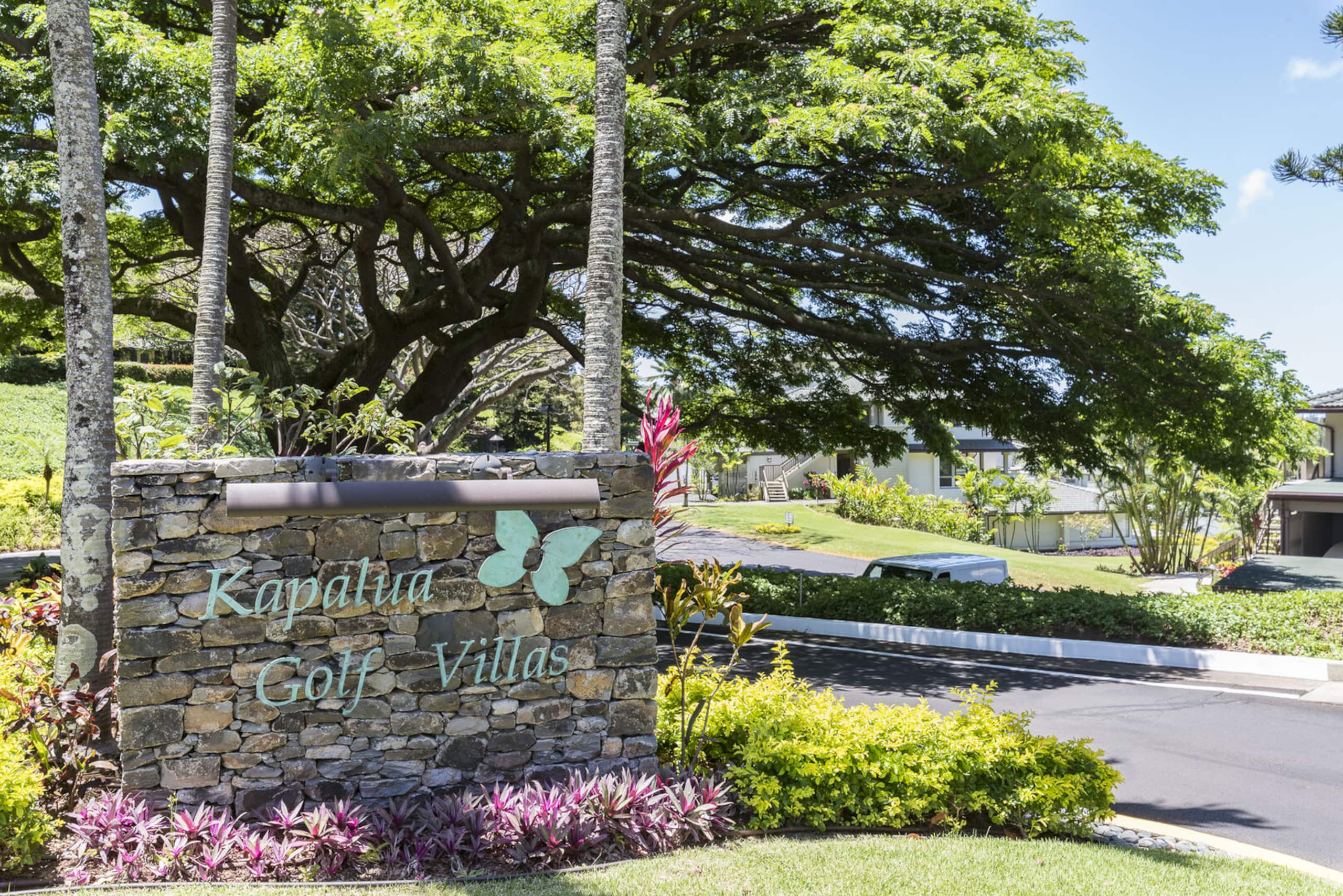 Condo in Lahaina · ★5.0 · 1 bedroom · 2 beds · 2 baths - Image 40