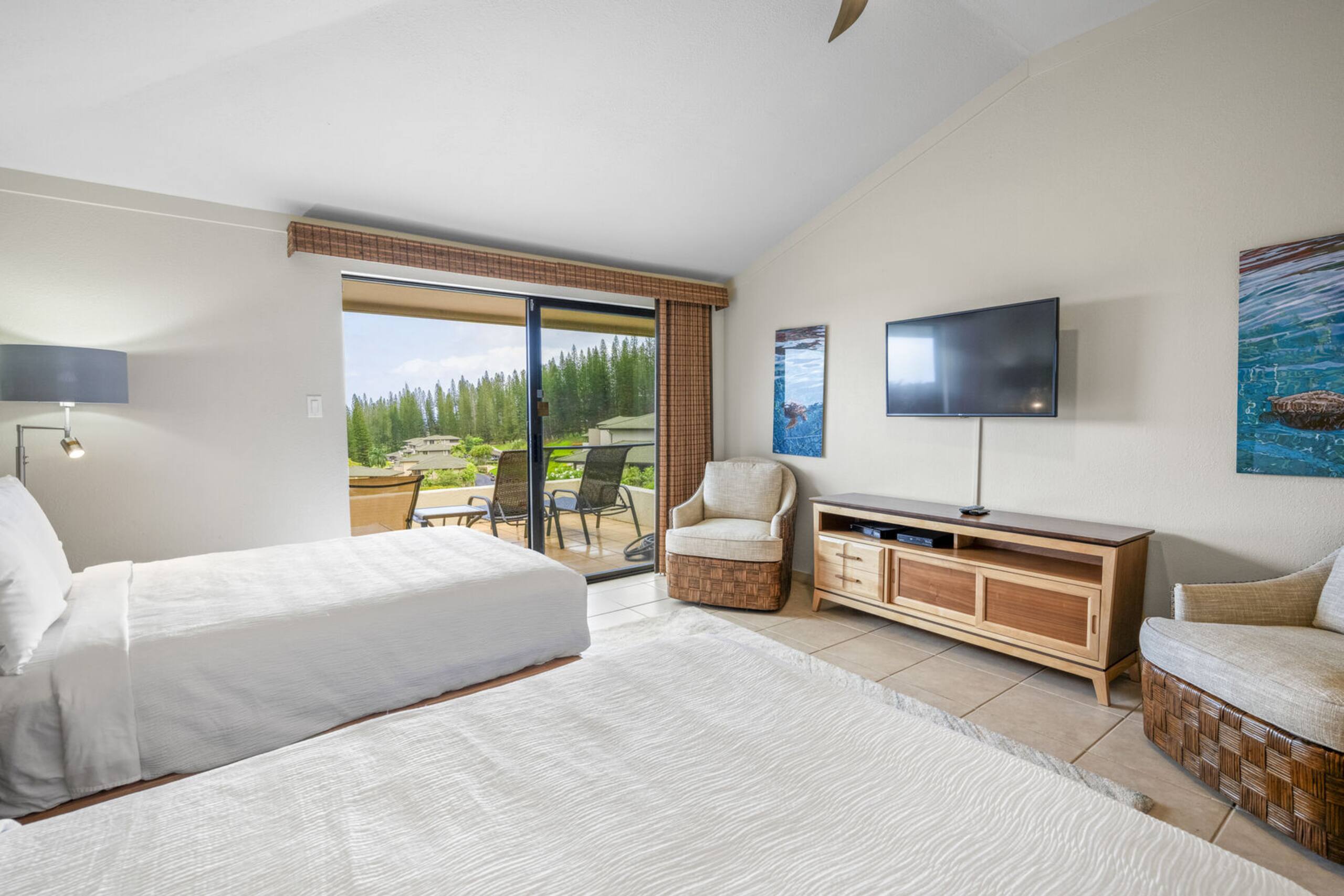 Condo in Lahaina · ★5.0 · 1 bedroom · 2 beds · 2 baths - Image 34