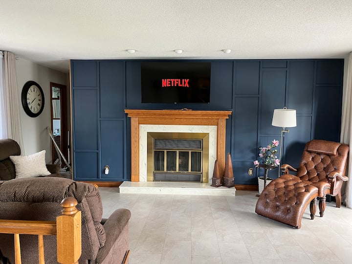 The Cove 4 Bedrooms, 8 Guest + Futon, 3 Full Baths - Lakeshore