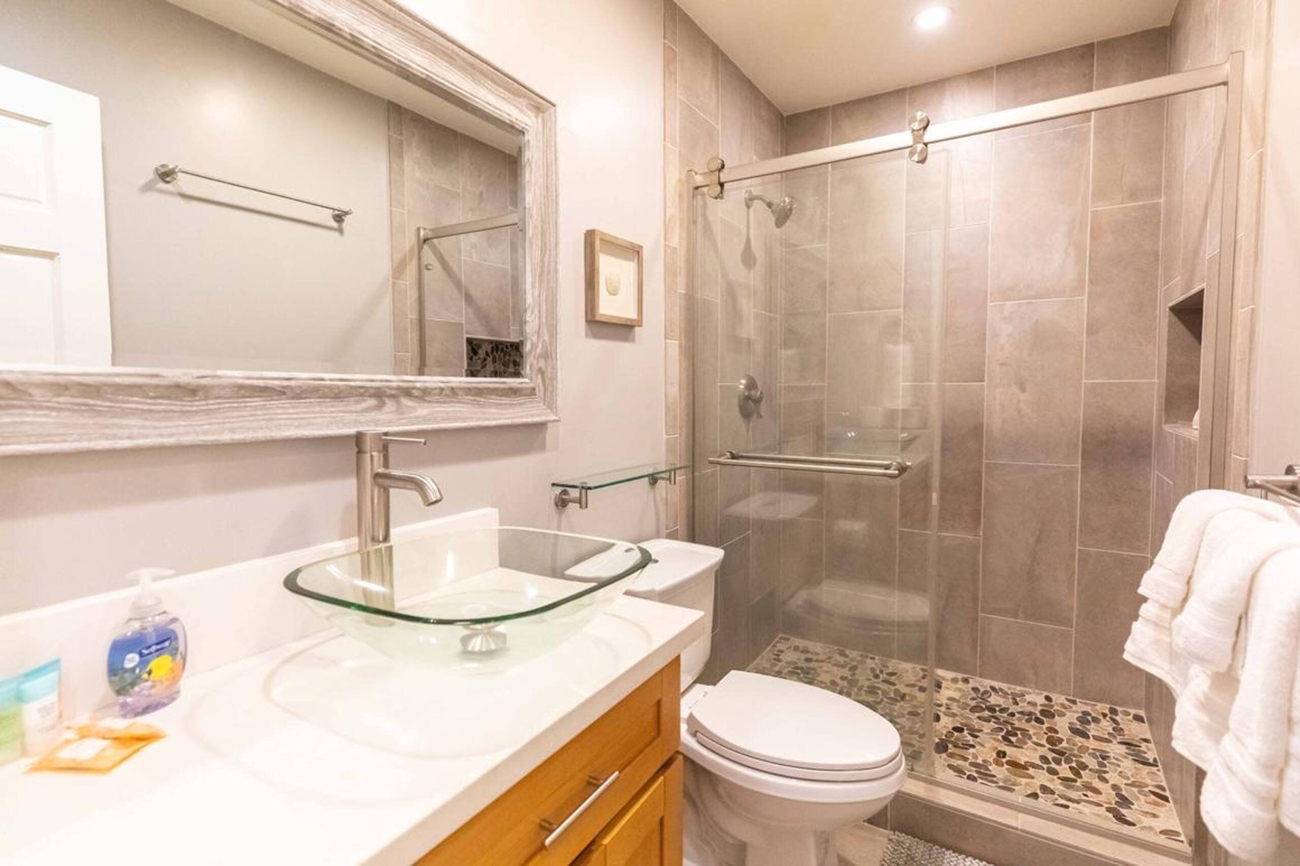 Condo in Kihei · ★4.75 · 1 bedroom · 2 beds · 1 bath - Image 17