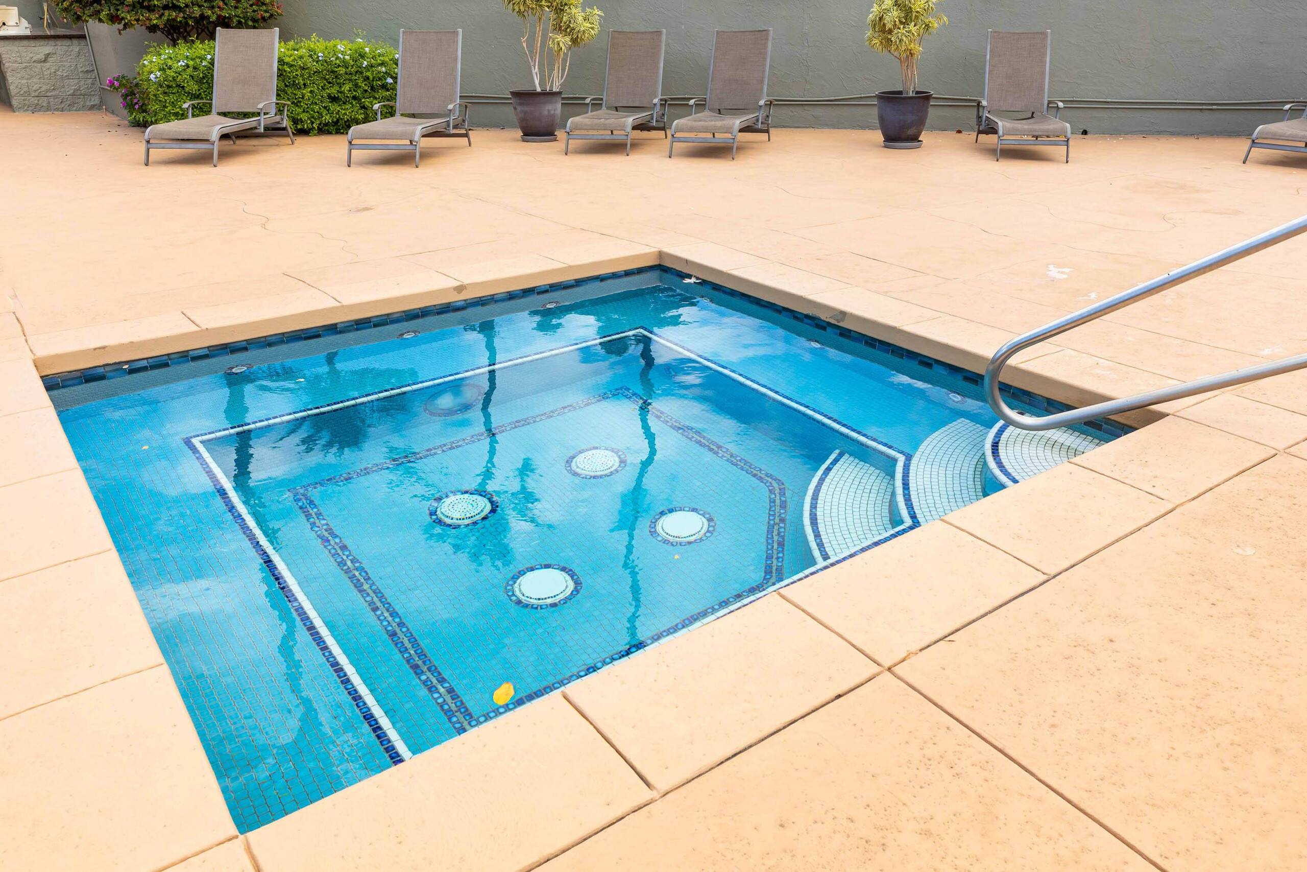 Condo in Kihei · ★4.75 · 1 bedroom · 2 beds · 1 bath - Image 23