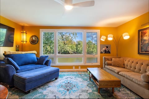 Welcome to The Boathouse! Waterfront/Boats/Hot tub