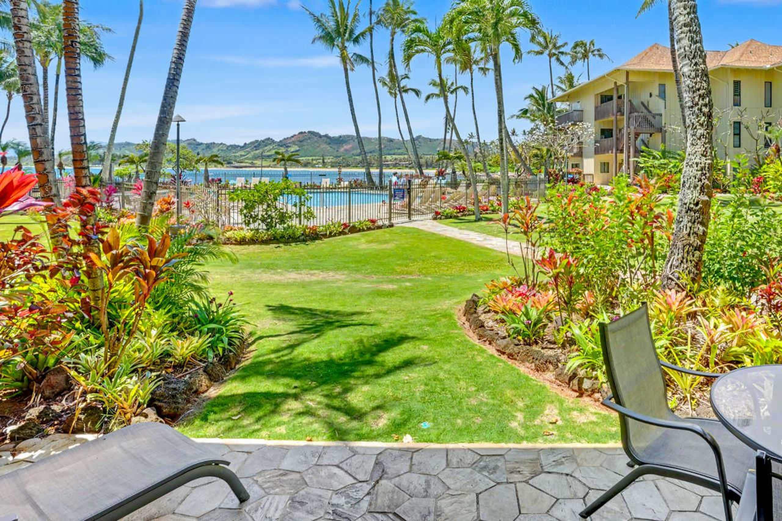 Condo in Kapaa · ★4.6 · 1 bedroom · 2 beds · 1.5 shared baths - Image 28