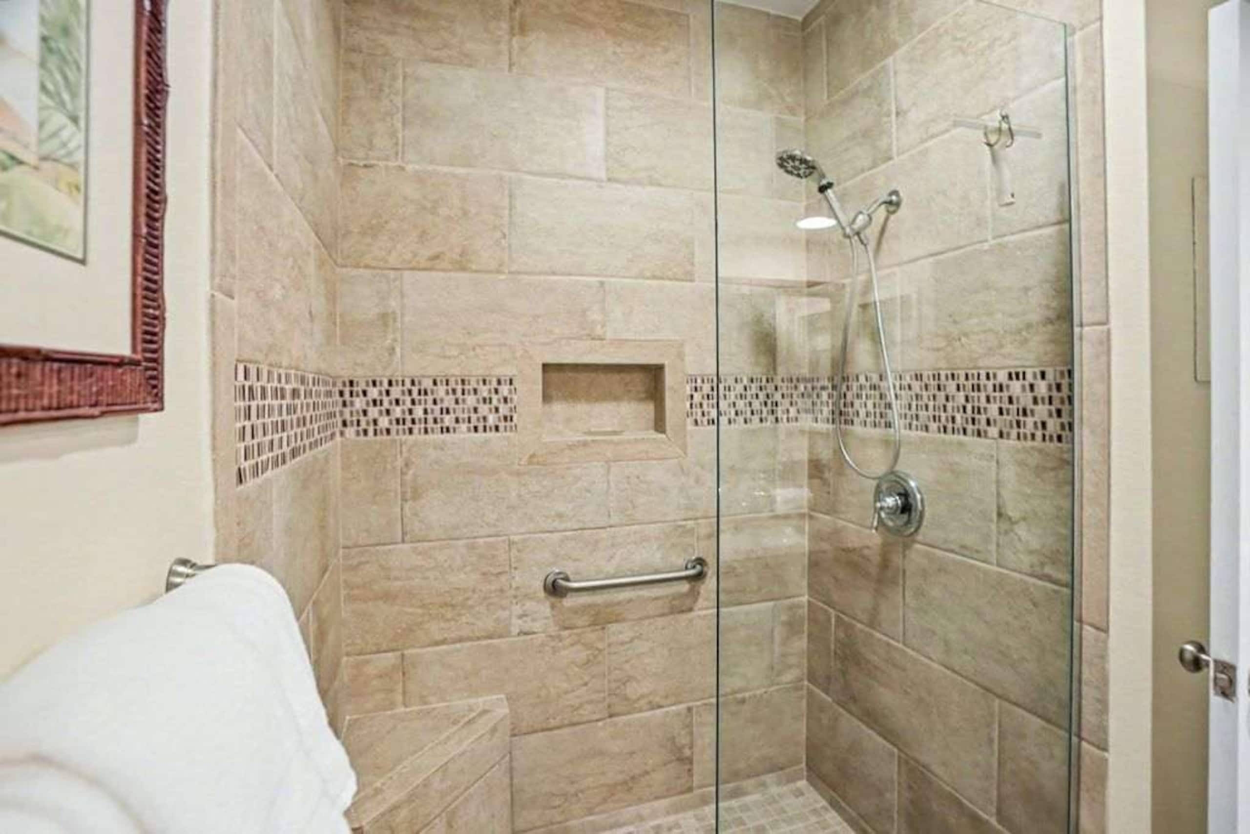 Condo in Kapaa · ★4.6 · 1 bedroom · 2 beds · 1.5 shared baths - Image 24