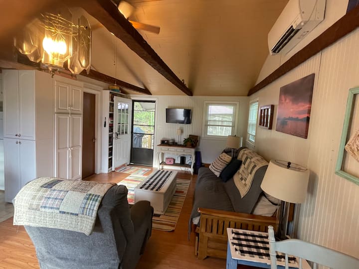 Quiet Cottage With Beautiful Views! - Bigelow Hollow State Park, Union