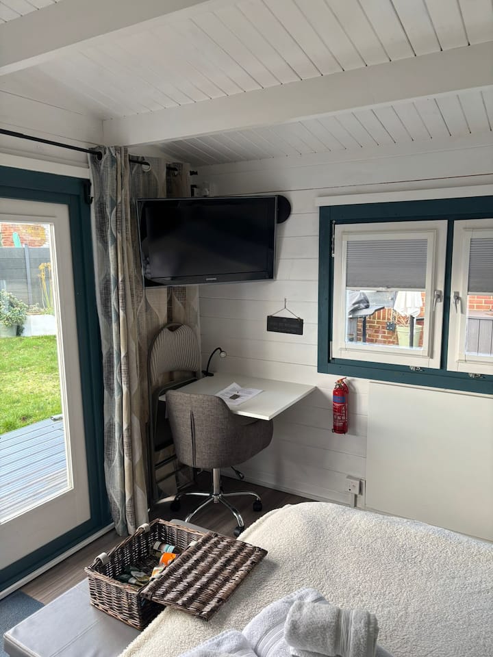 Fancy A Cosy Break In Our Cabin With New Kitchen? - Ilkley