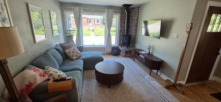 Bryan Park Family Home Away From Home! 3br/2ba - MSM, Bloomington
