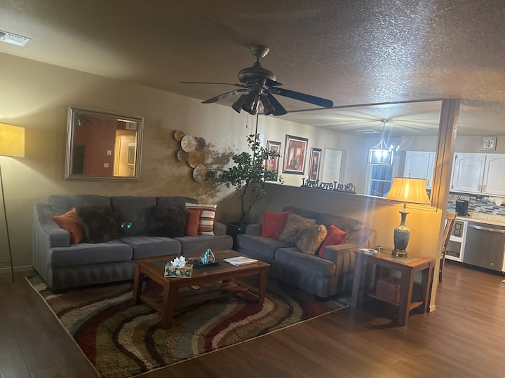 !!All Season Vacation Home!! - Cottonwood, AZ