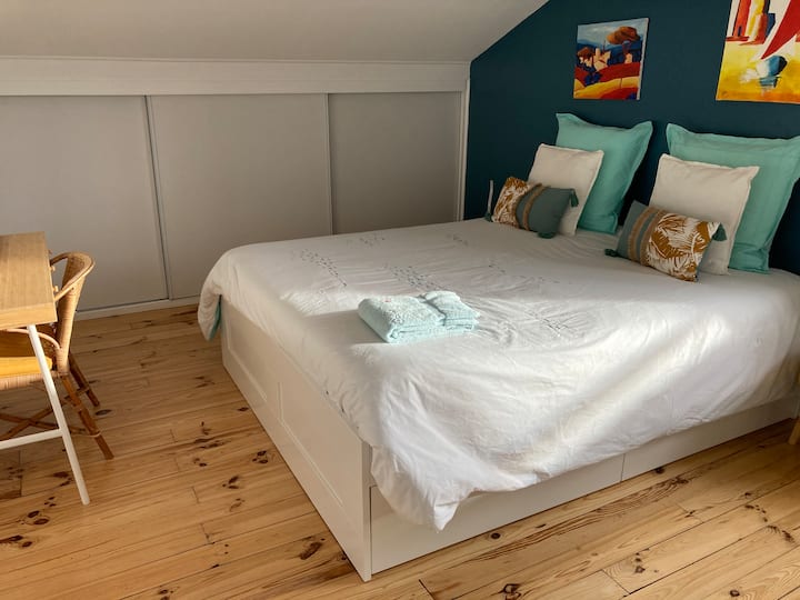 Chambre Dans Une Maison Calme - Andrézieux-Bouthéon