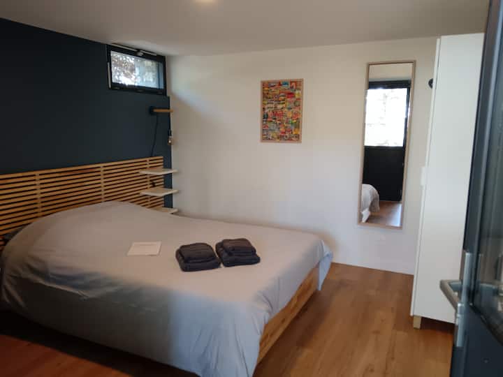 საძინებელი 4