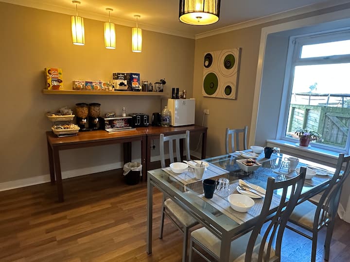 Family Room 1 - Stonehaven