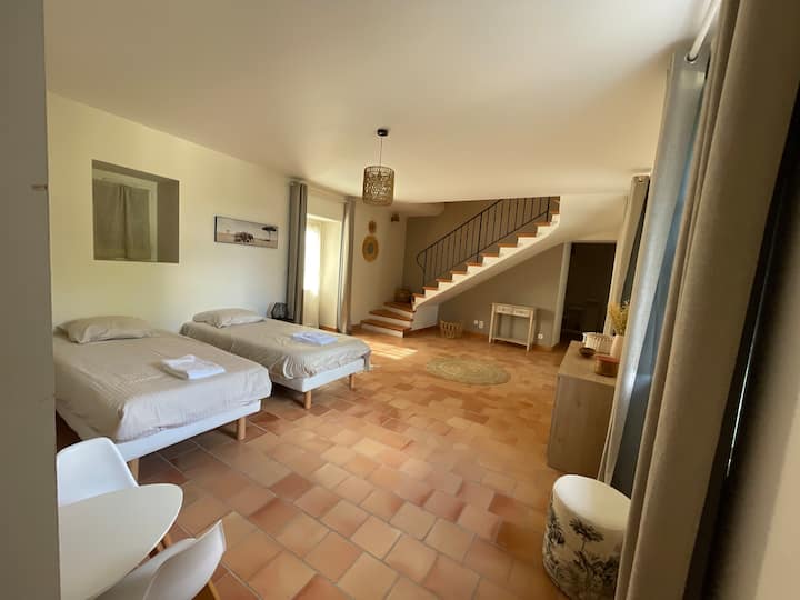 Открита спалня 5 (2 90 легла)