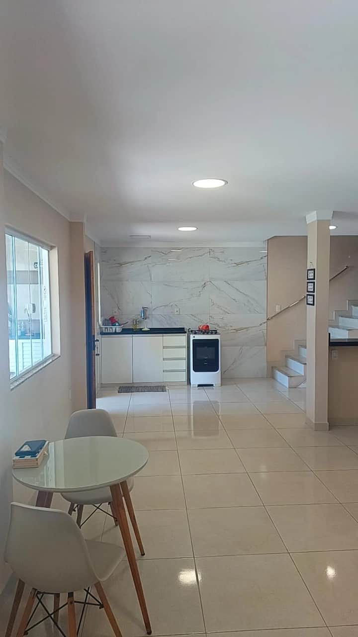 Casa 4 Qts C/ Piscina Na Praia Da Ponta Da Fruta - Vila Velha
