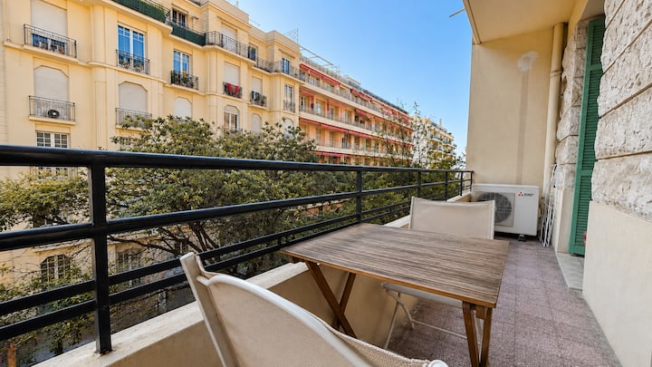 Beau 3 Pièces Climatisé Avec Terrasse Proche Mer - Nice