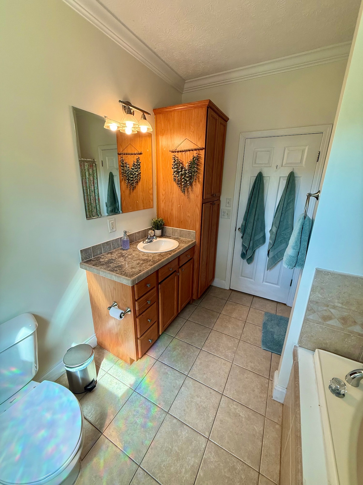 Mountain Laurel jacuzzi