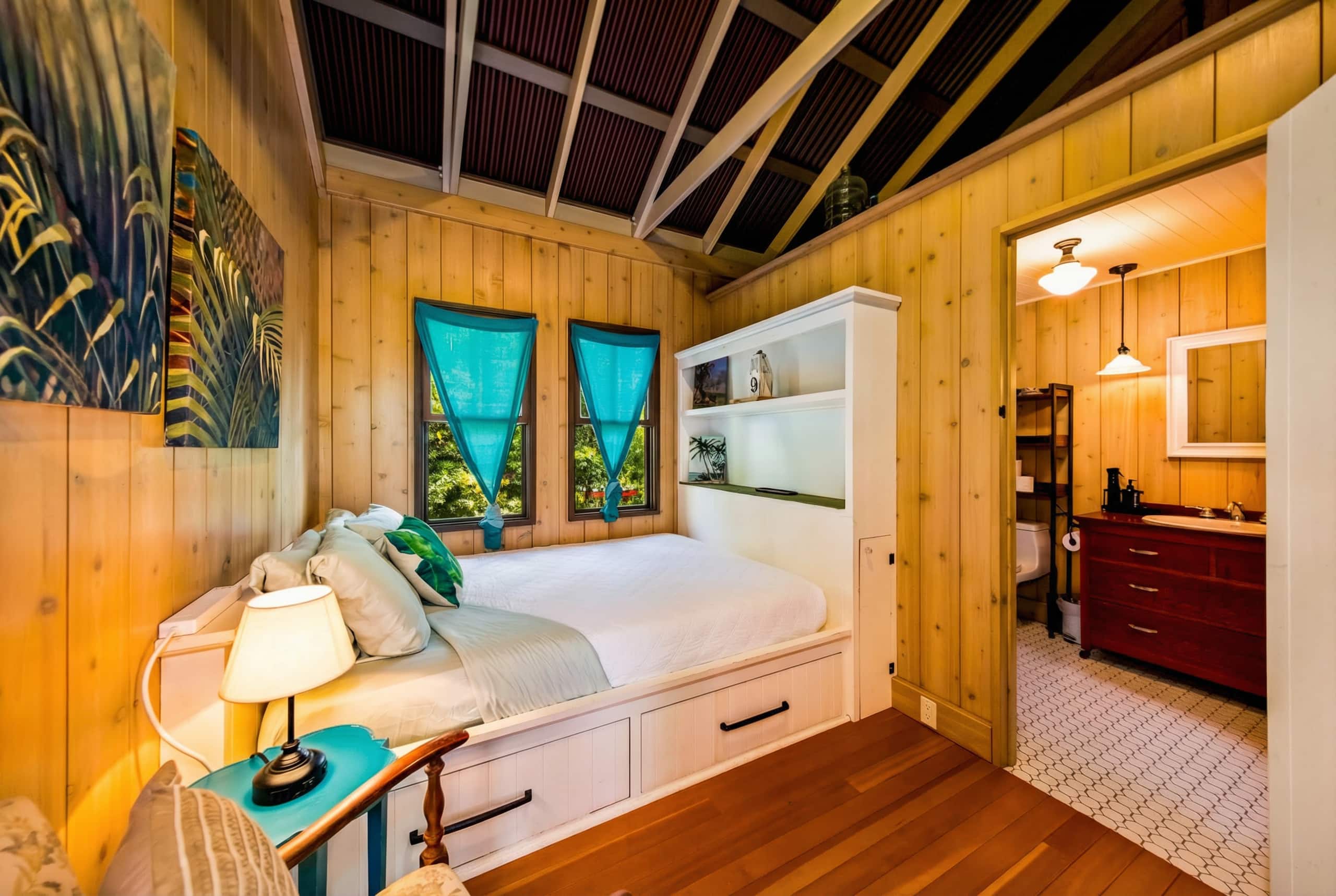 Home in Pahoa · ★4.94 · 2 bedrooms · 2 beds · 2 baths - Image 17