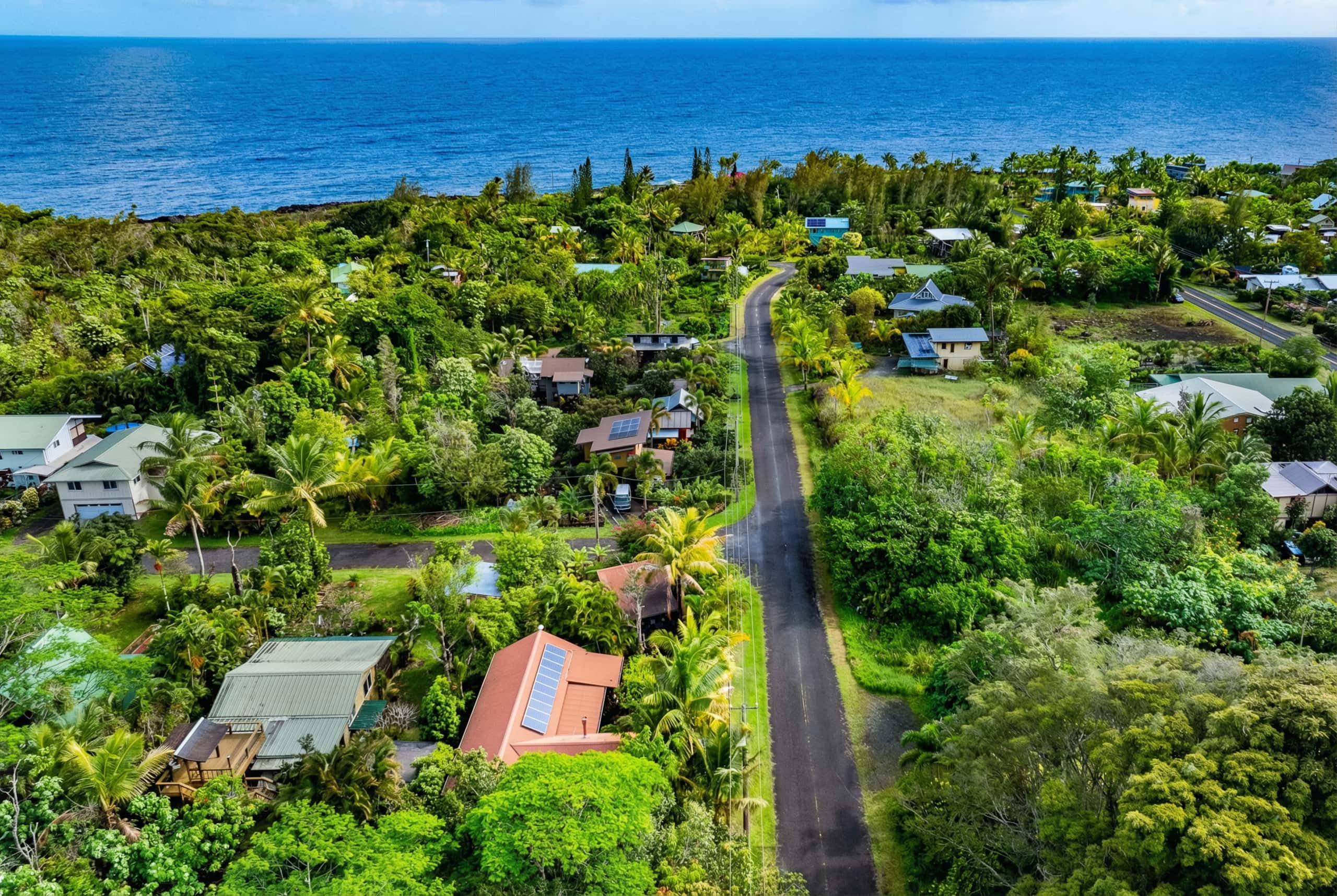 Home in Pahoa · ★4.94 · 2 bedrooms · 2 beds · 2 baths - Image 37