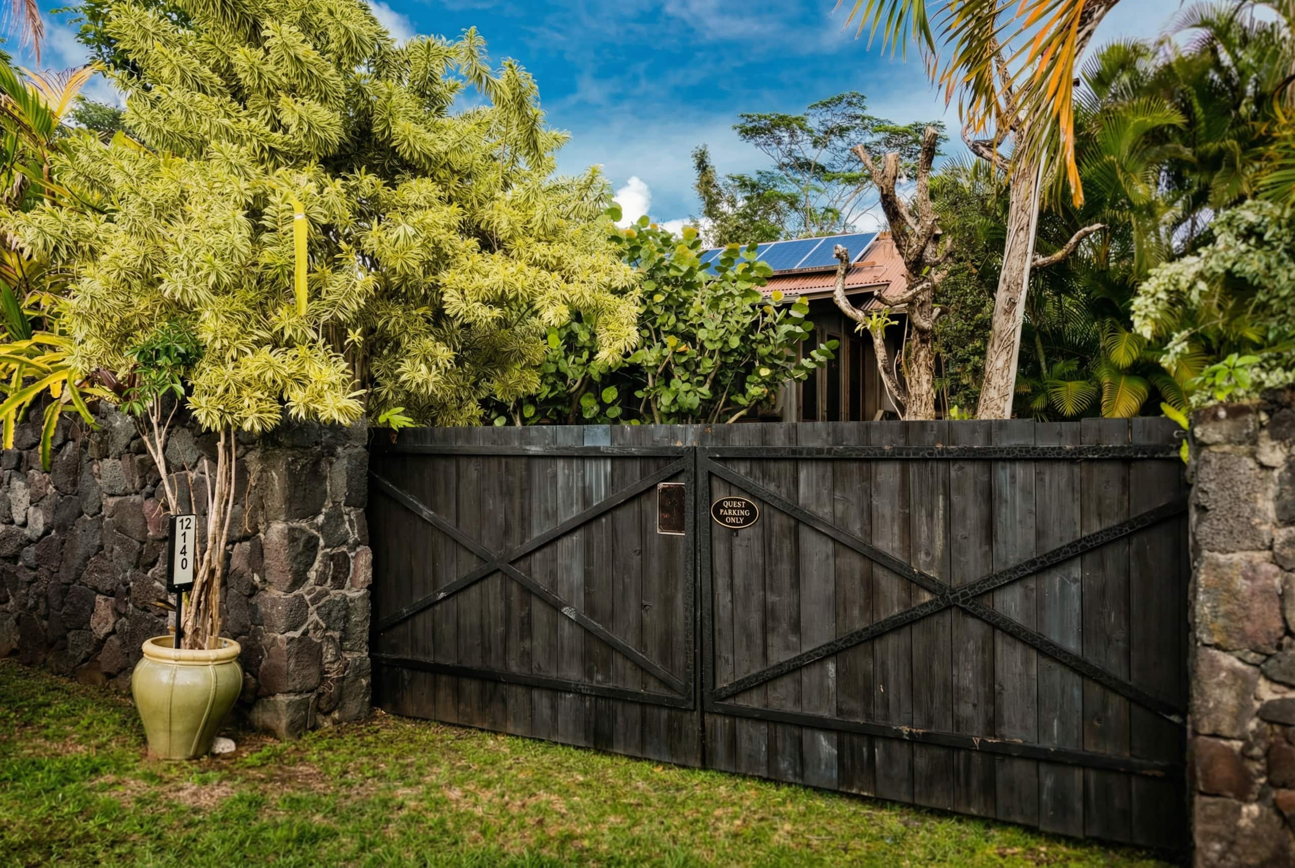 Home in Pahoa · ★4.94 · 2 bedrooms · 2 beds · 2 baths - Image 29