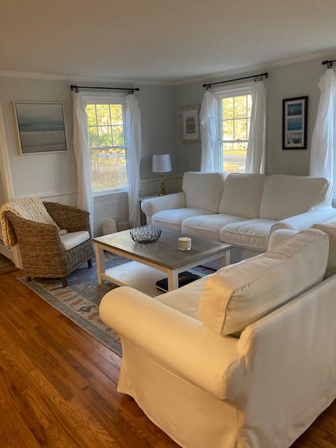 Top Airbnb: Cape house on bike path, walk to beach, & Main St! in Falmouth