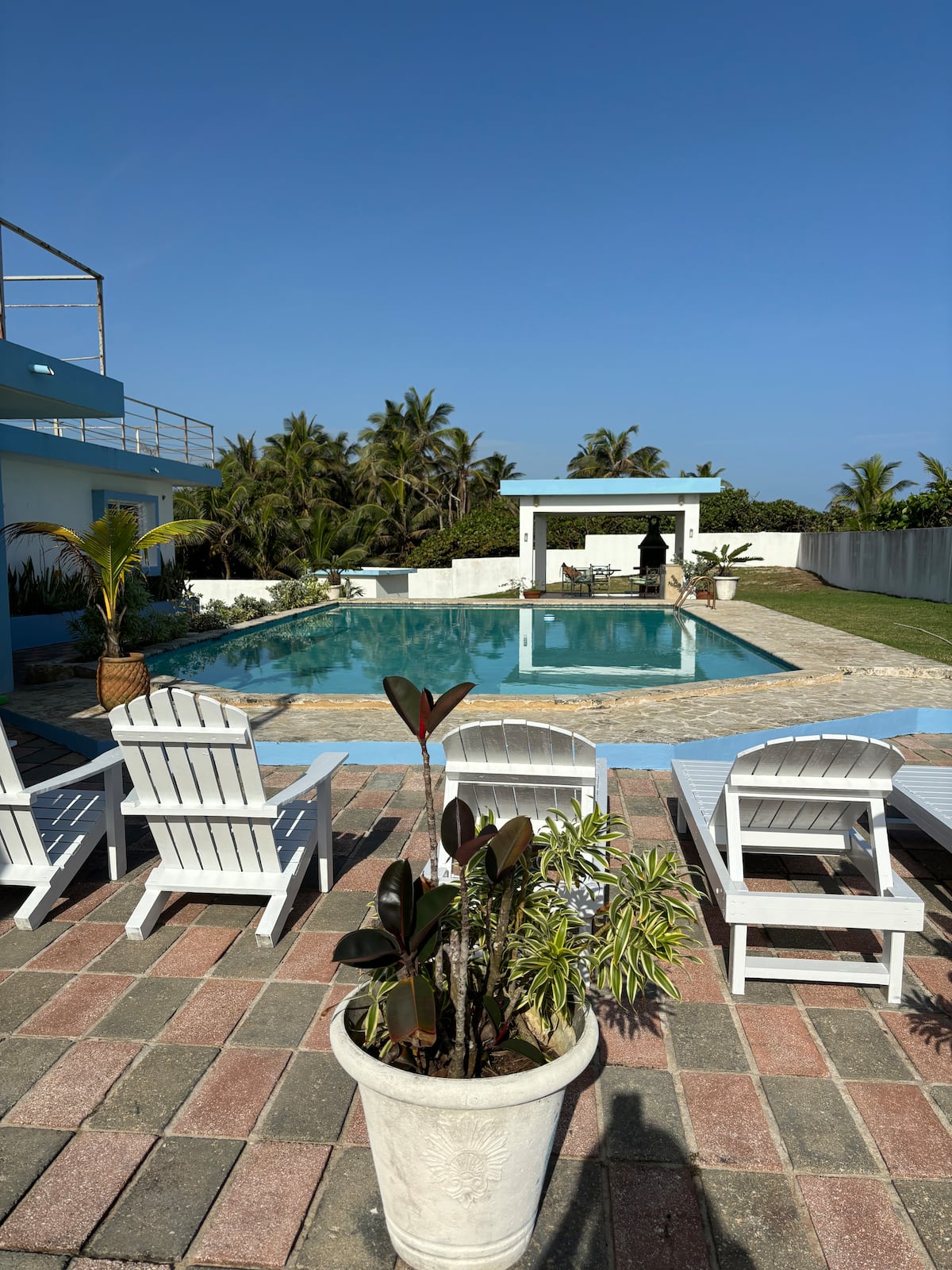 Pool and Atlantic Ocean
