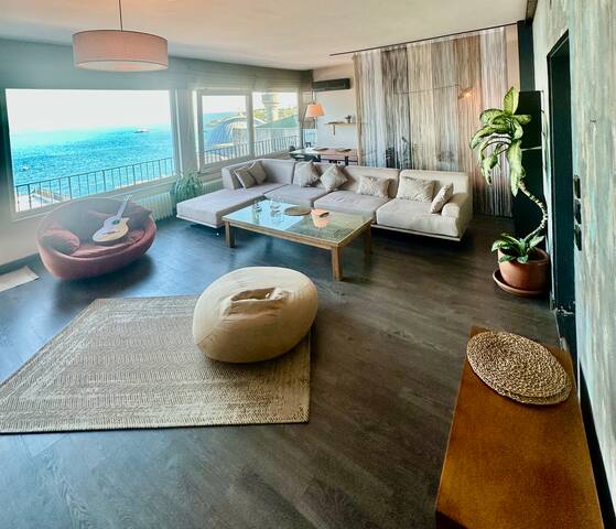 Iconic Loft | 270° View | Cihangir’s Gem