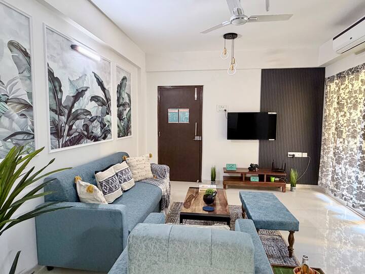 Living room image 4