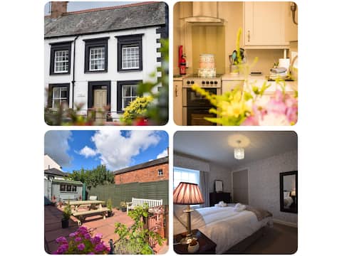 Superb Character Home~5* Centre Located~Lakes Stay