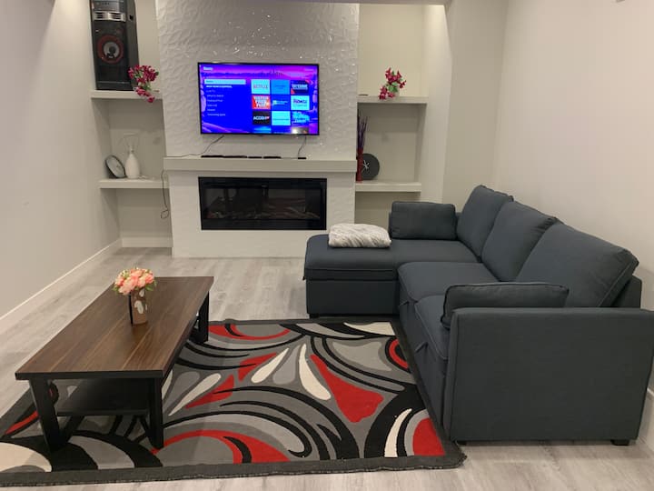 2brm Legal Suite,private Entranc, Seperate Furnace - Edmonton